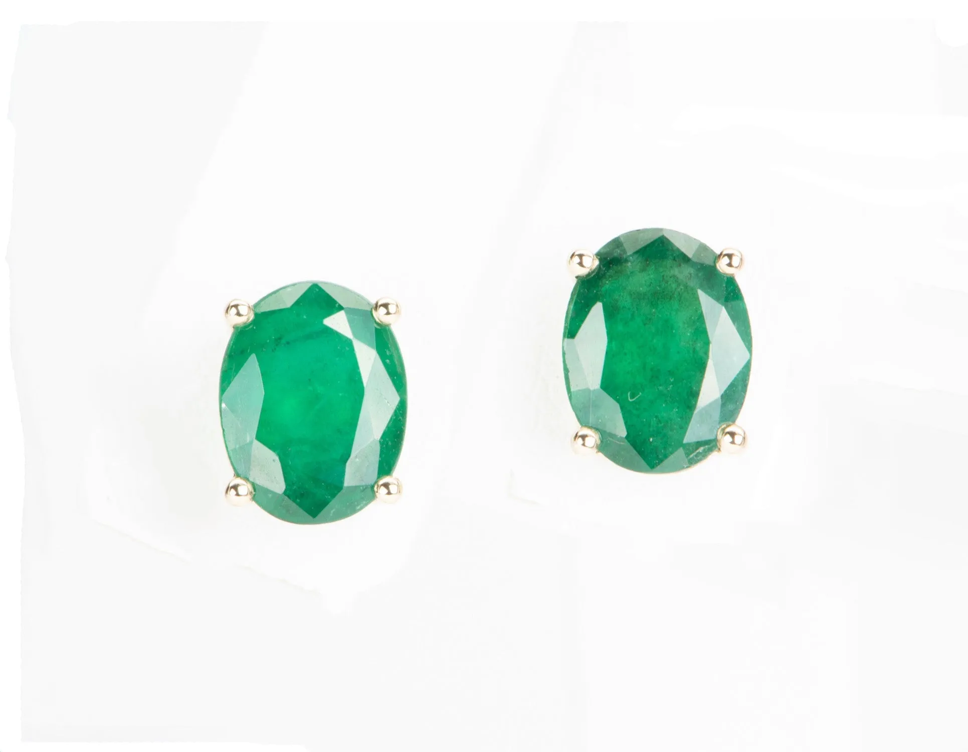 3.32ct Rich Green Oval Emerald Stud Earrings 14K Gold R3140