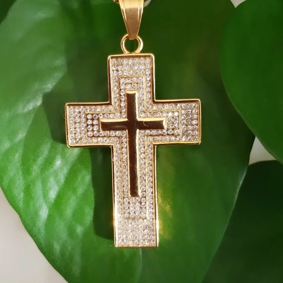 Big Cross Necklace Gold