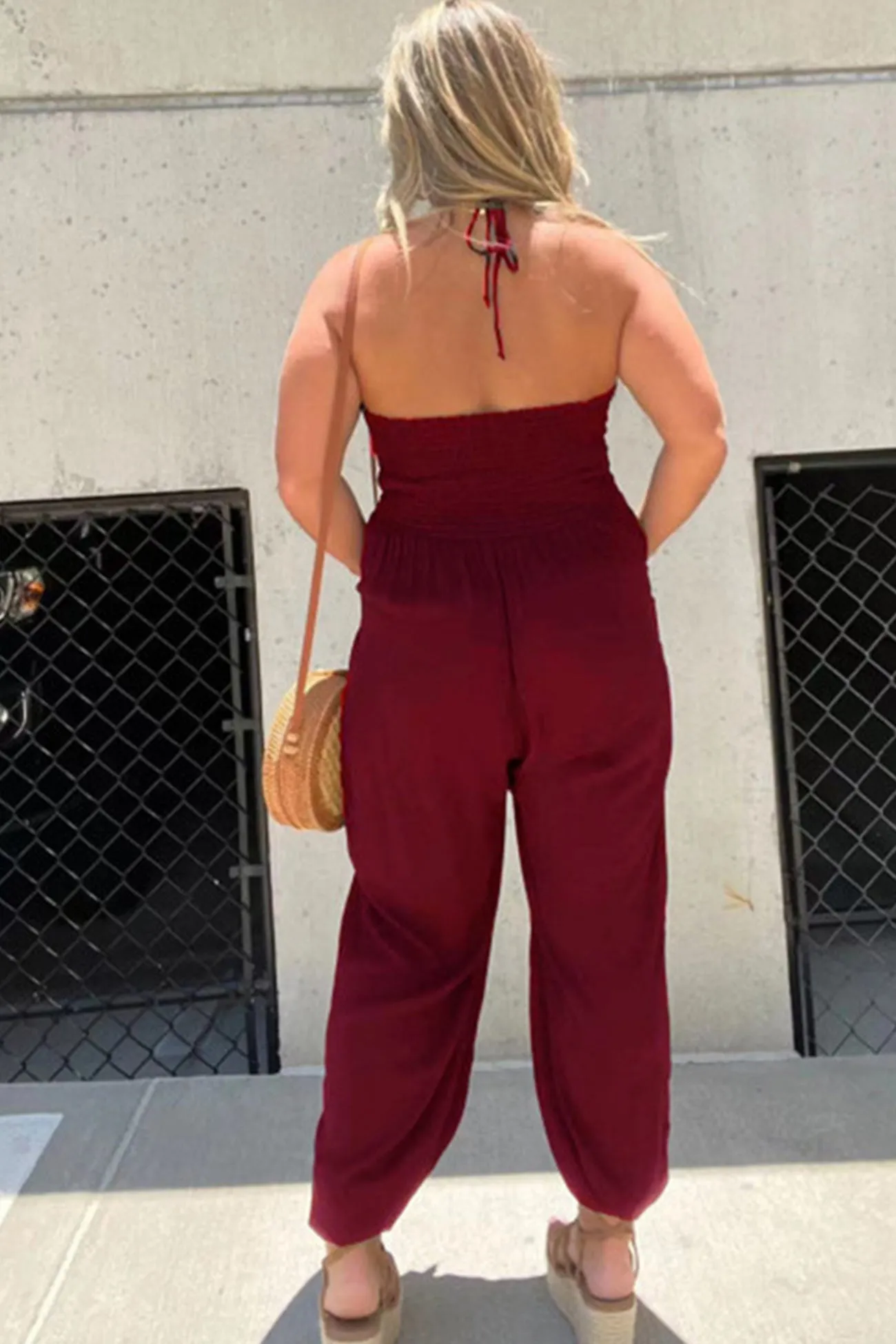 Low Cut Halterneck Pocketed Jumpsuits