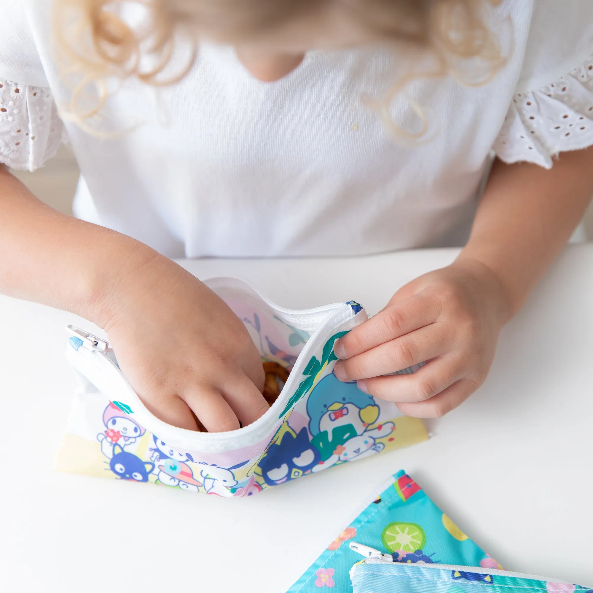 Reusable Snack Bag, 3 Pack: Hello Kitty and Friends Tropical Party