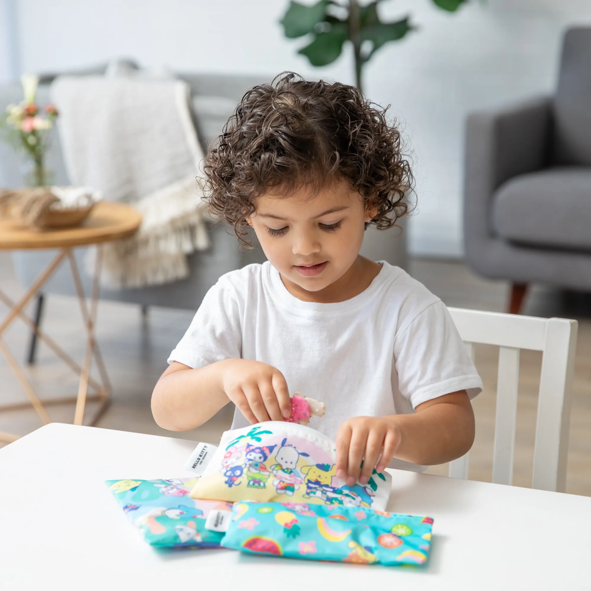 Reusable Snack Bag, 3 Pack: Hello Kitty and Friends Tropical Party