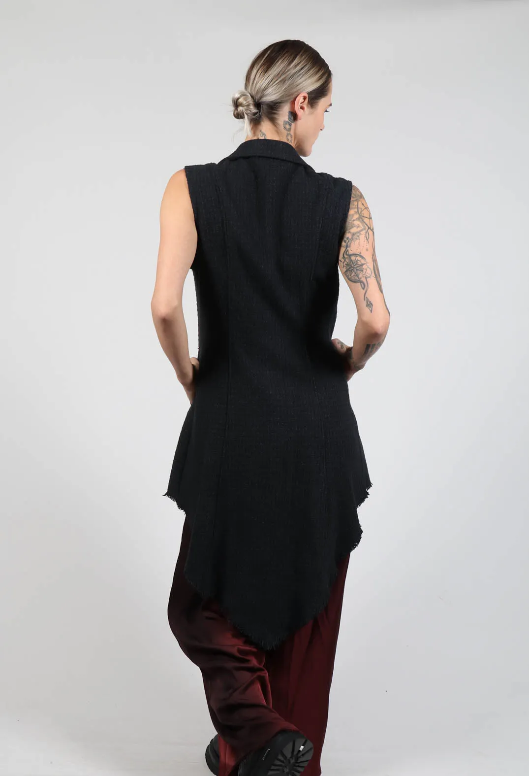 Ruched Gilet in Garzarta Nero