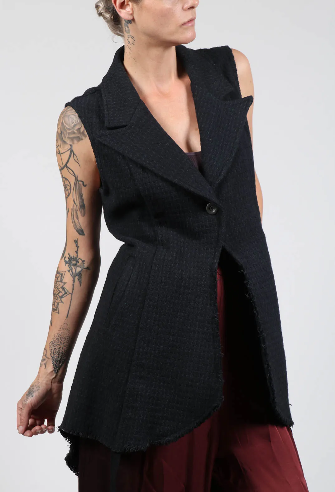 Ruched Gilet in Garzarta Nero