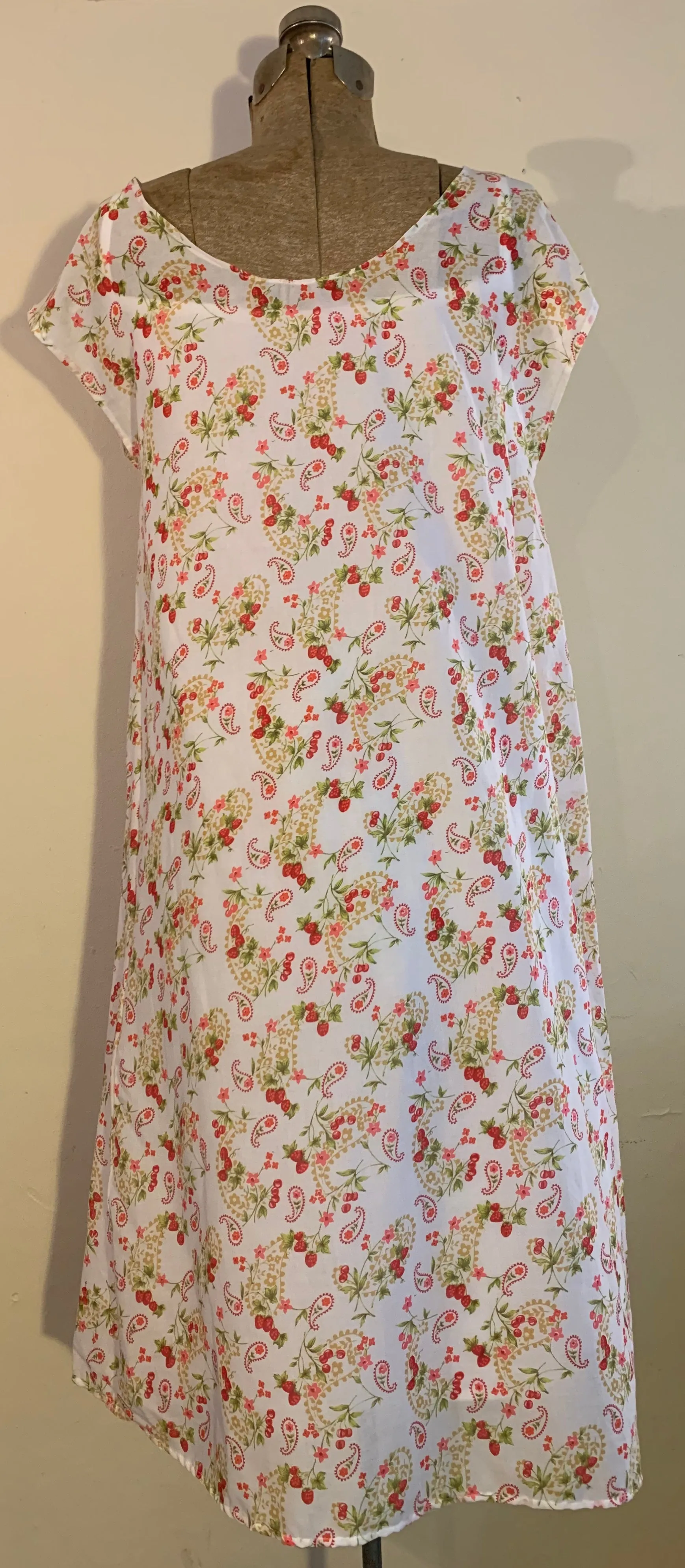 smock dress-strawberries