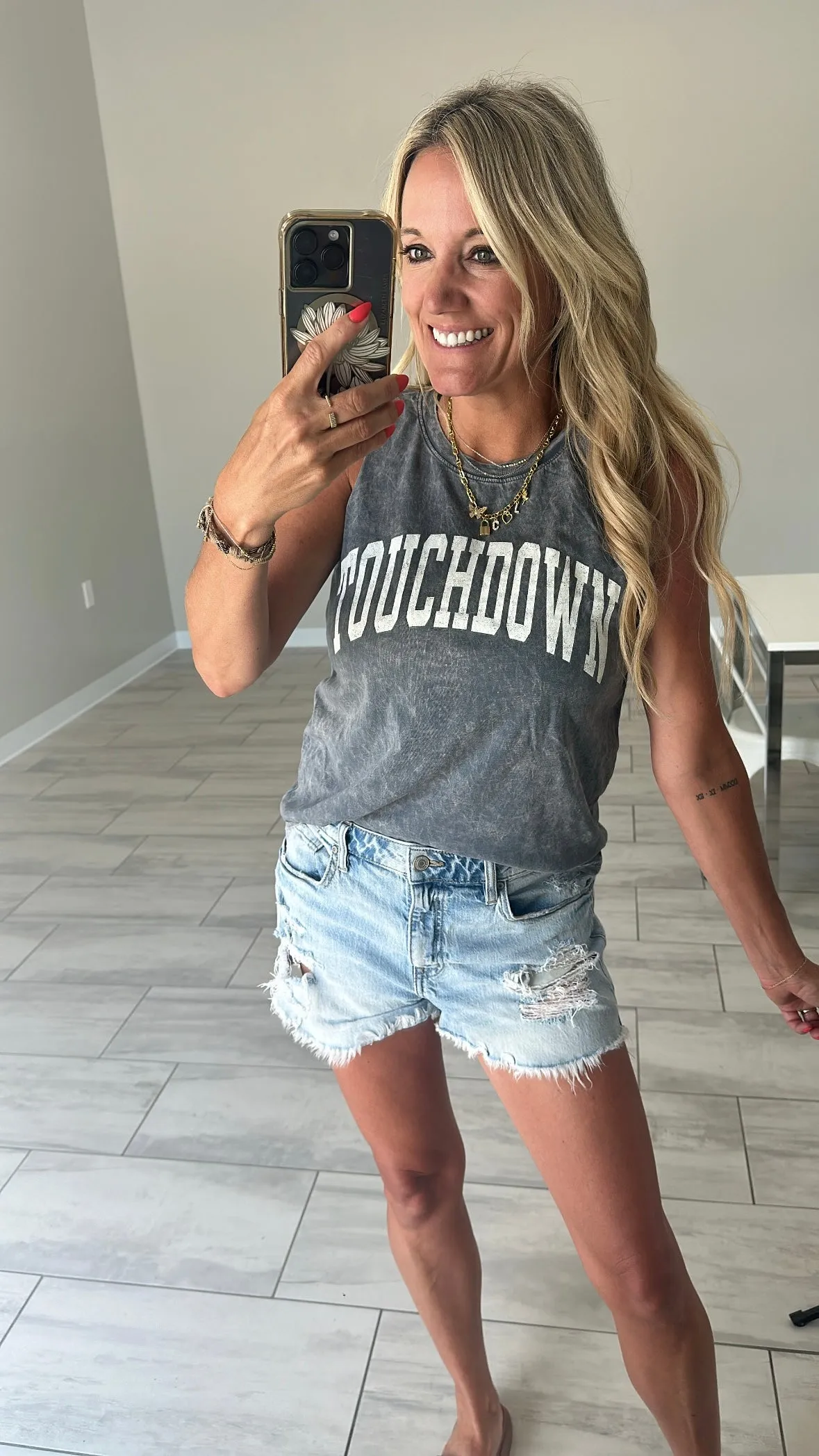 THE OC TOUCHDOWN MINERAL TANK TOP | LT GREY