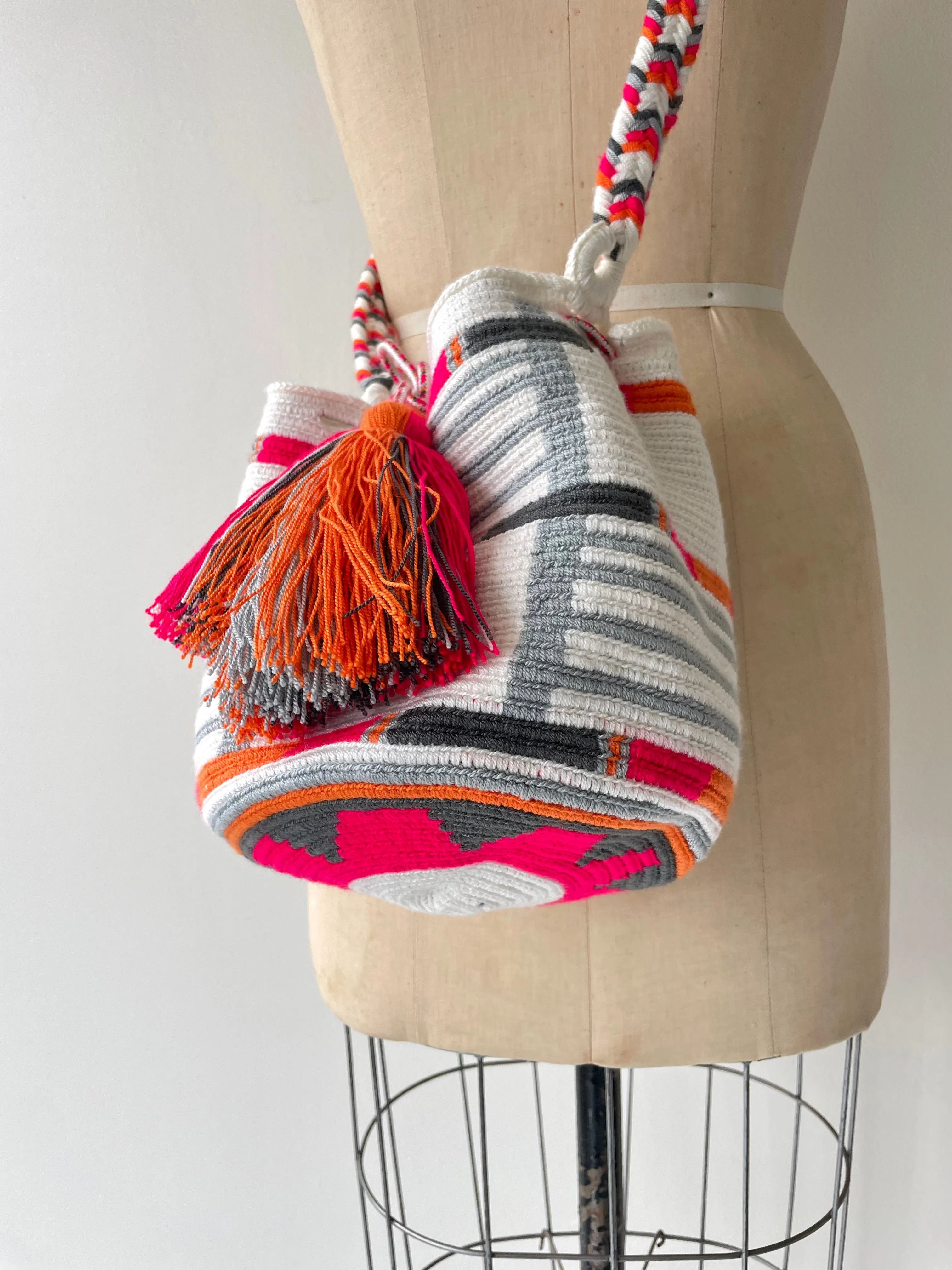 Woven Crossbody Bag | Wayuu Artisans